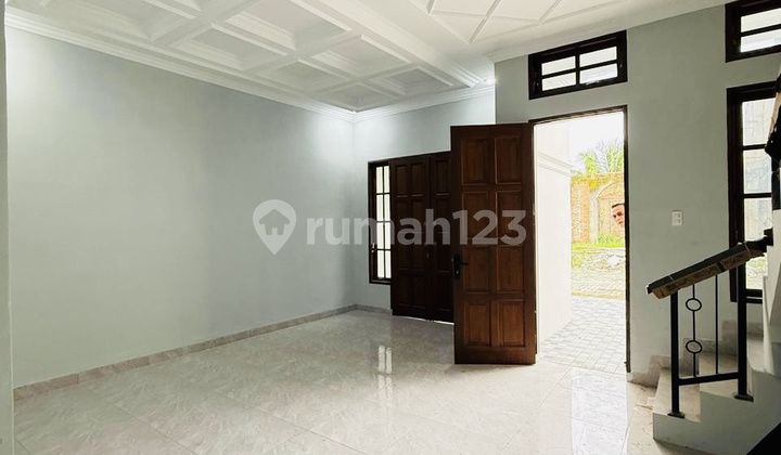 Rumah Mewah Siap Huni Dekat Kampus Usu