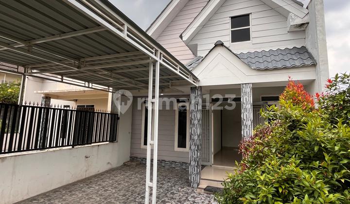 Beautiful House 6x22 UK with SHM Certificate Beautiful House 6x22 UK with SHM Certificate