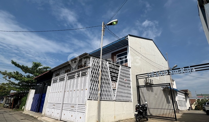 Rumah 2 Lantai Dekat Pintu Tol Amplas SHM 2