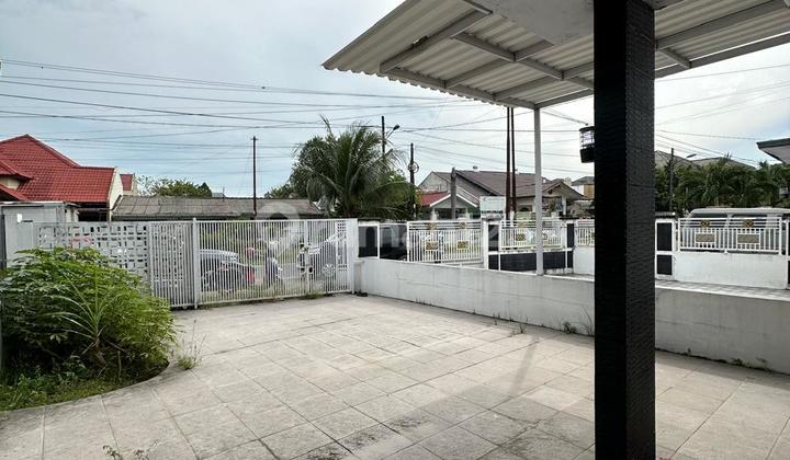 Rumah Siap Huni Posisi Pinggir Jalan Rumah 2