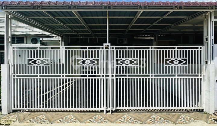 Ready-to-Occupy House in Medan Johor Complex at Jl. Karya Darma 2 No.2, Pangkalan Masyhur, Medan Johor, Medan City, North Sumatra, Indonesia, 20143, Medan Johor.