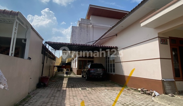 Dijual Kost-an Aktif 20 Kamar Jln Smraja Kost