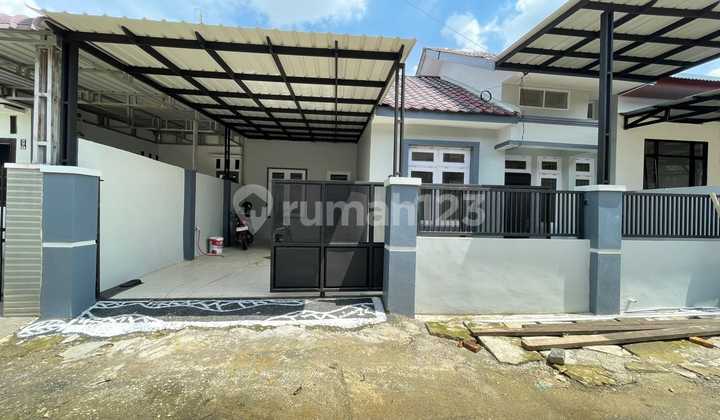 Rumah Siap Huni Dalam Komplek Medan Amplas SHM