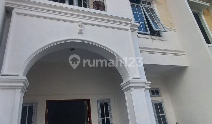Rumah Mewah Siap Huni  2