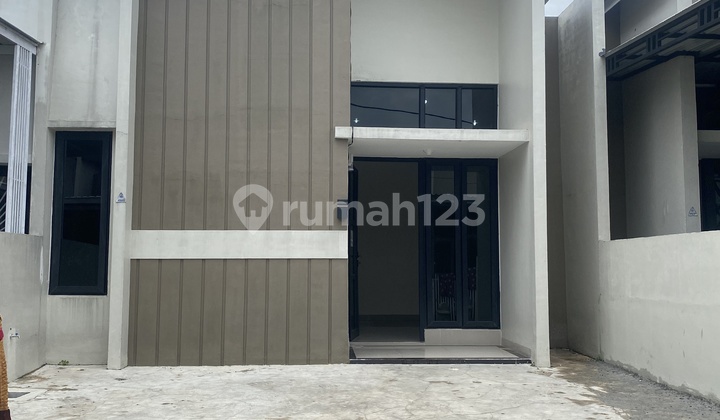 Rumah Siap Huni Dalam Komplek Medan Johor Rumah