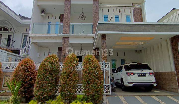 Rumah 2 Lantai Komplek Tasbih 1 di Jl. Setia Budi, Tj. Sari, Kec. Medan Selayang, Kota Medan, Sumatera Utara, Medan Sunggal 1