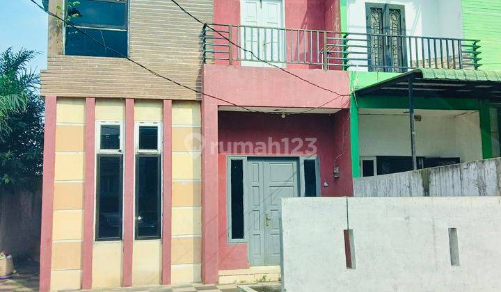 Rumah 2.5 Lantai Murah Dalam Komplek Medan Johor Di Jln Ekarasmi, Medan Johor 1