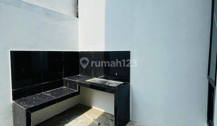 Dijual Rumah Cantik Siap Huni Titi Kuning di jln Titi kuning, Medan Johor 2