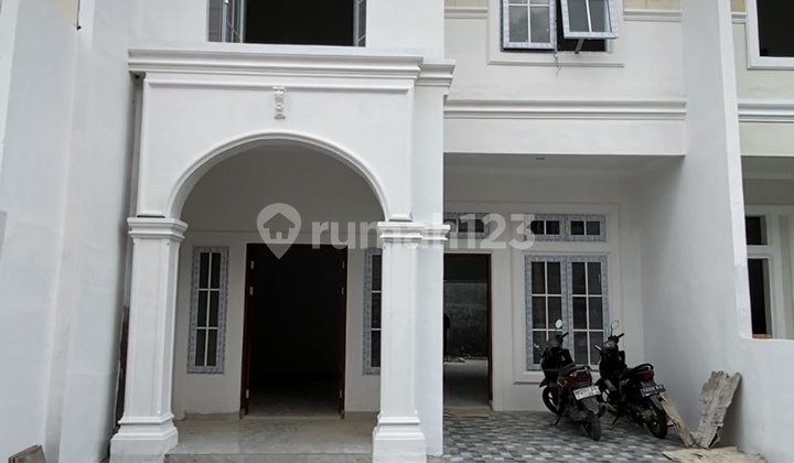 Rumah Mewah Siap Huni  1