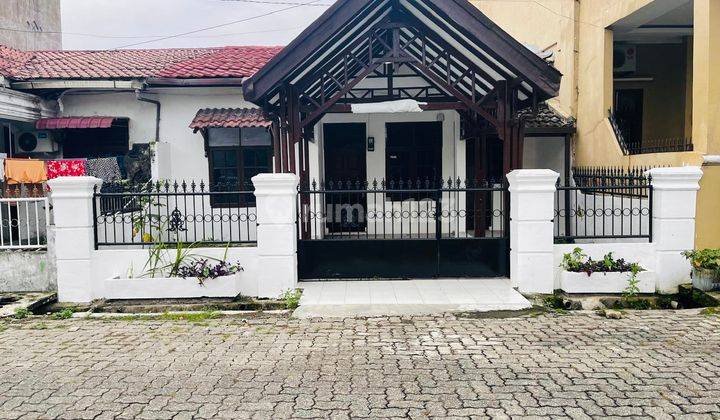 Dijual Cepat Rumah Dalam Komplek Waikiki Flamboyan di jln flamboyan, Medan Selayang 1