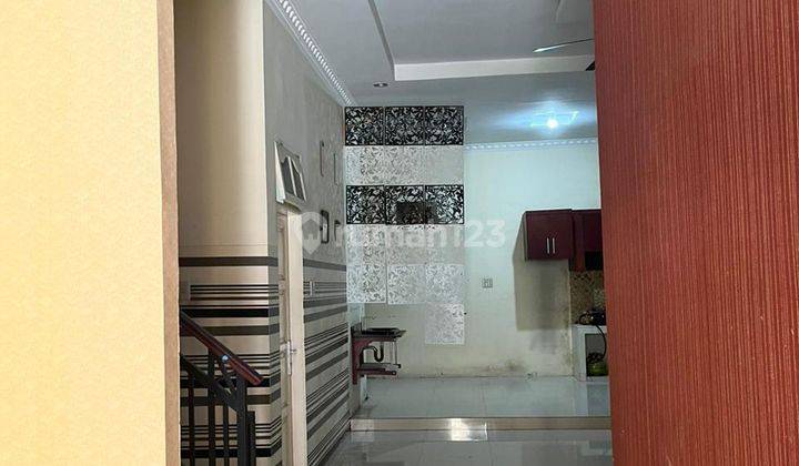 Dijual Rumah Mewah 2 Lantai Dalam Komplek Ringroad di Jln Ringroad, Medan Sunggal 2