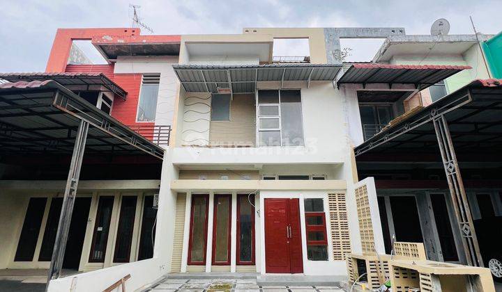 Dijual Rumah Siap Huni Dekat Manhattan Mall di jln ringroad, Medan Sunggal 1