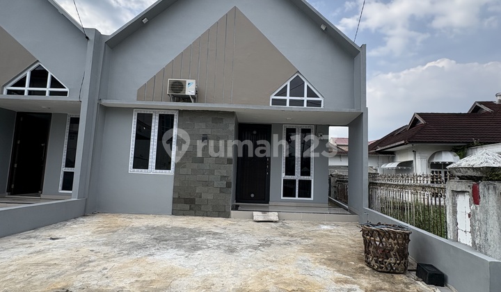 Rumah Cantik Uk 7X15 Simpang Selayang SHM Rumah Cantik Uk 7X15 Simpang Selayang SHM