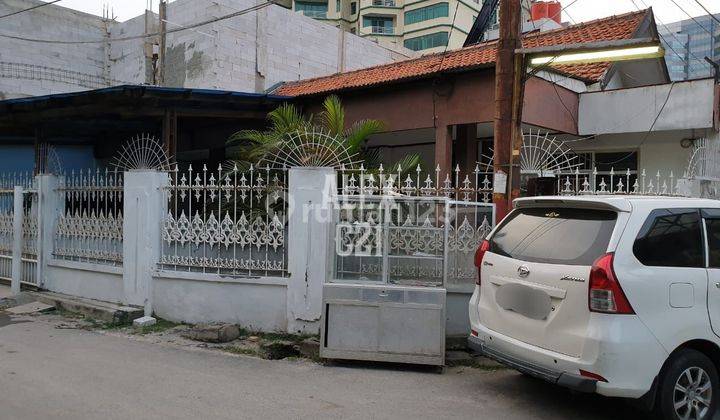 Dijual Rumah Tua Dibawah Njop Hitung Tanah Saja Pancoran,jak Sel 2