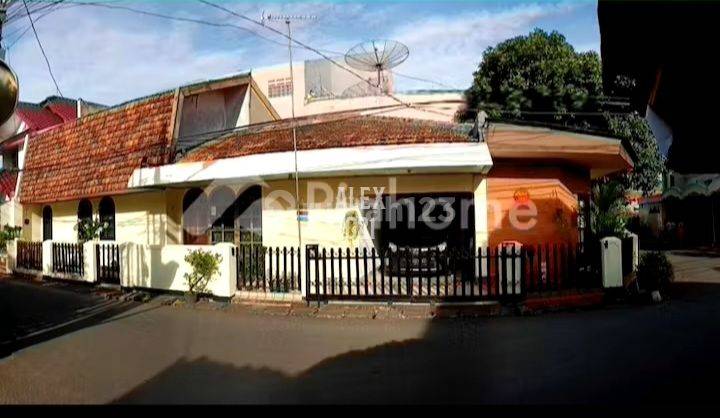 Dijual Rumah Setia Budi Hitung Tanah,jak Sel 2