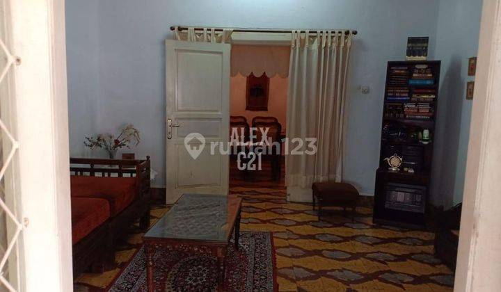 Dijual Tanah Dan Rumah Menteng, Jakarta Pusat. 2