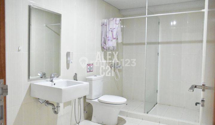 Di Jual Unit Apartemen Perkantoran Soho Pancoran Semi Furnished 2