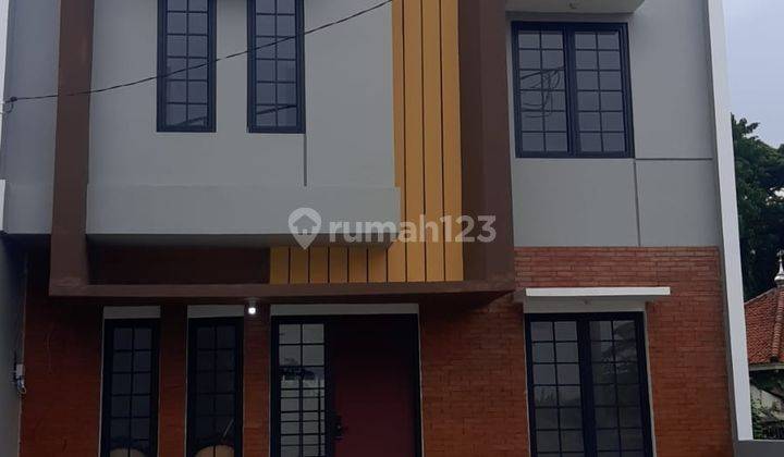 Di Jual Rumah 2 Lantai Bu Dalam Cluster 1