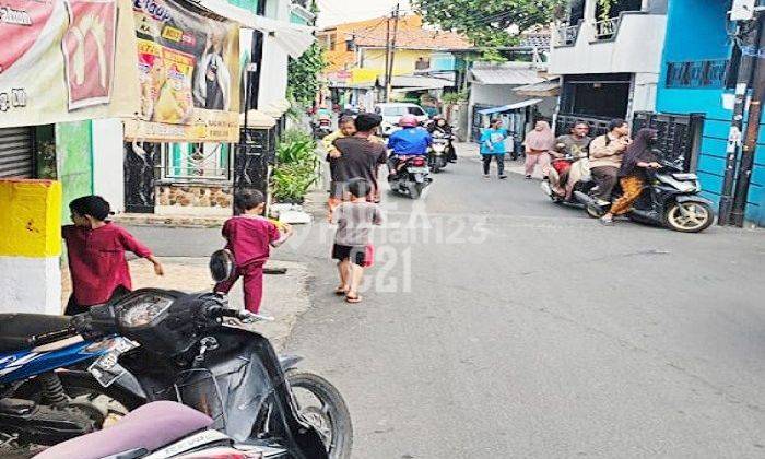 Gudang Dijual Pinggir Jalan di Penggilingan Cakung Jakarta Timur 2