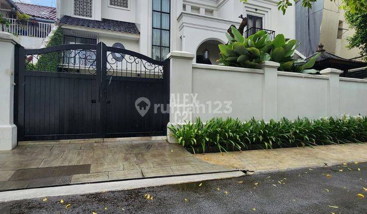 Di Jual Rumah Mewah Di Kebayoran Baru Jakarta Selatan  1