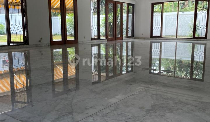 dijual rumah mewah luas di Kemang dengan kolam renang, Bangka, Mampang Prapatan, Jakarta Selatan 2