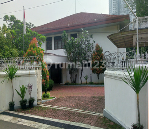 Dijual Rumah Sultan bisa untuk Kantor di Pejaten Barat, Pasar Minggu, Jakarta Selatan