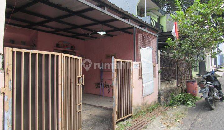 Rumah di Dalam Komplek di Ujungberung 1