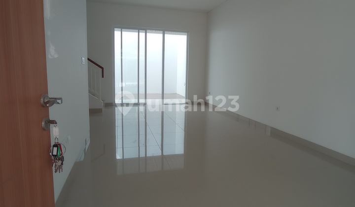 Di Sewakan Rumah 2 Lantai Cluster Marocco Grand Kota Bintang 2