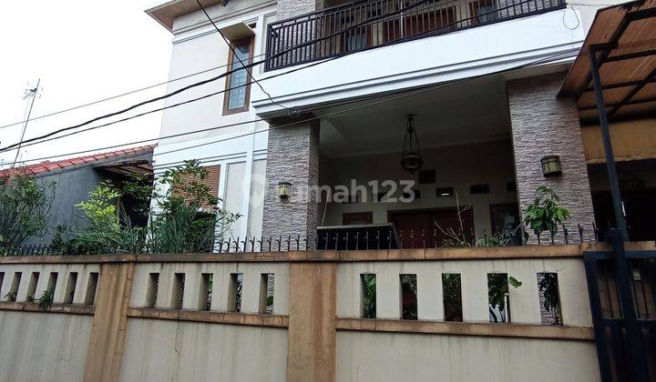 Jual Cepat Rumah 4 Kamar Di Taman Malaka Utara 2