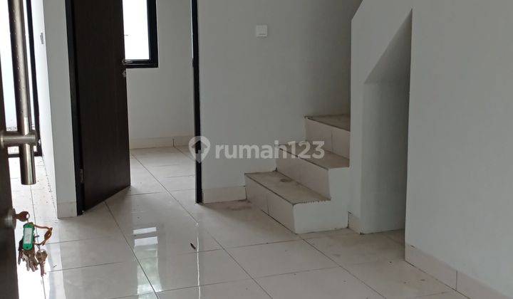 Rumah asri di mini cluster di mustika jaya bekasi 2