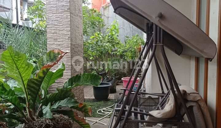 Di Jual Rumah 2 Lantai Di Pondok Kelapa 2