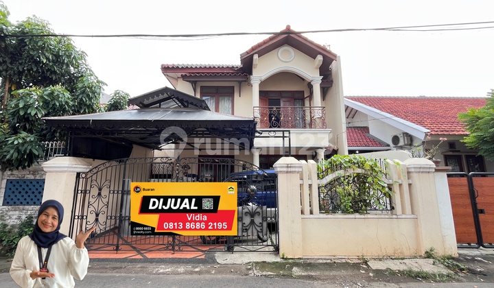 For Sale Well-Maintained 2-Story House in Pondok Kelapa