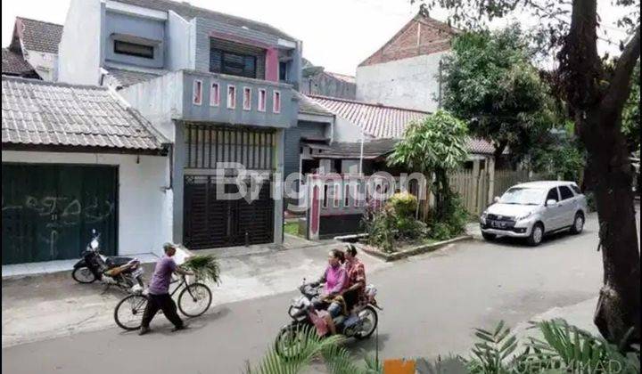 kan rumah 4 kamar bisa untuk usaha 1