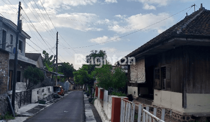 RUMAH ANTIK FULL KAYU JATI TUA 1