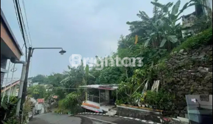 JUAL TANAH BONUS RUMAH JL.BOROBUDUR 2