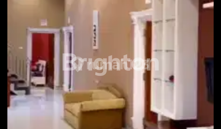SULTAN'S FULLY FURNISHED HOUSE IN TEMBALANG 2