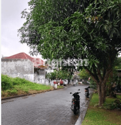 TANAH DI PERUMAHAN ELITE GRAHA ESTETIKA TEMBALANG