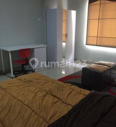 Apartemen Beverly 90210 Trimezia Semi Furnished 2