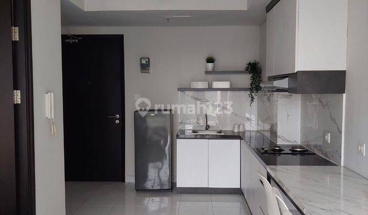 Dijual murah Apartemen Casa De Parco Semi Furnished 1