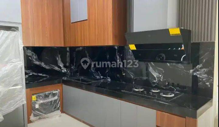 Rumah dijual di ANGGREK loka sektor bsd sektor 2
Bsd 2