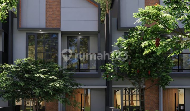 Dijual Rumah Strategis di Main Road Cihanjuang