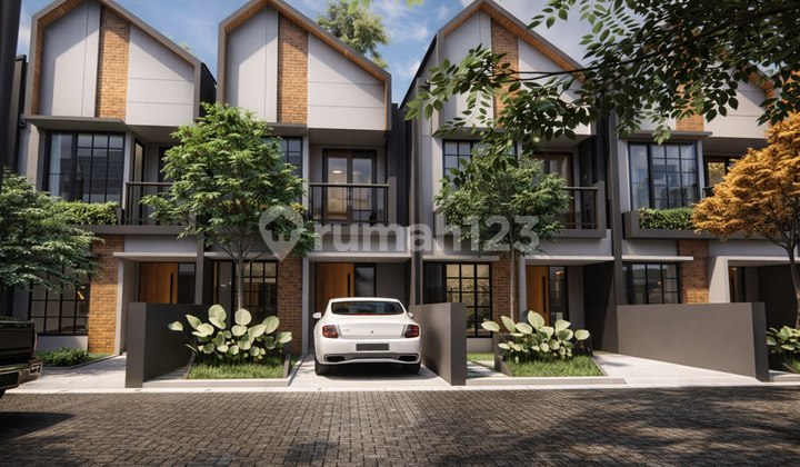 Dijual Rumah Strategis di Main Road Cihanjuang Dijual Rumah Strategis di Main Road Cihanjuang