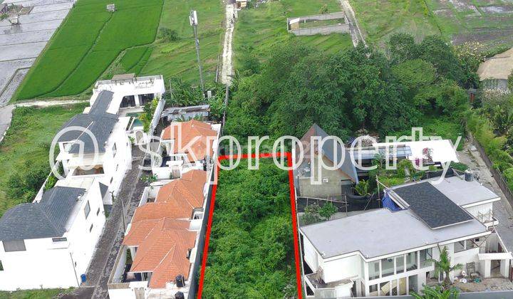 LAND FOR SALE SUITABLE FOR A PRIVATE VILLA IN A QUIET ENVIRONMENT IN BUMBAK KEROBOKAN BALI 2