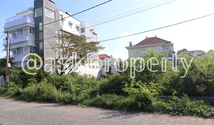 Dijual Tanah Siap Bangun Lingkungan Villa dan Hotel Jl. Nakula Legian Bali