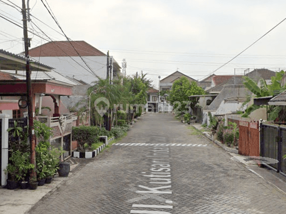 Rumah Hitung Tanah Lingkungan Nyaman Di Kutisari Indah 2