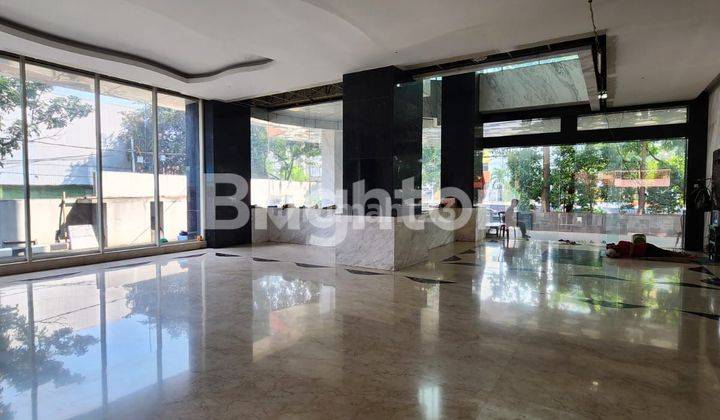 GEDUNG 8LT + 2LT BASEMAN + ROOFTOP DI SENTRA BISNIS MAMPANG JAKARTA 2