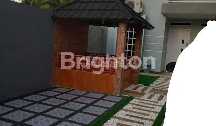 RUMAH CANTIK MURAH FULL FURNISHED PLUS TEMPAT USAHA DI CISEENG 1