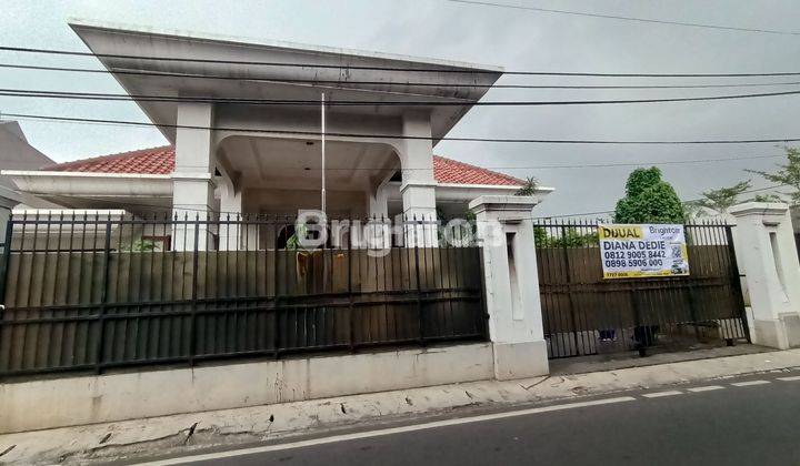 RUMAH MEWAH DAN STRATEGIS DAERAH LEBAK BULUS 1