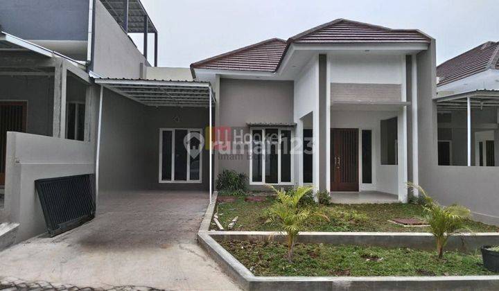 Rumah Bagus, Murah, Bebas Banjir di Cluster, Semarang Timur 8516 1