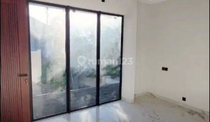 RUMAH MODERN MINIMALIS 2 LANTAI BARU GRESS HADAP SELATAN PAKUWON INDAH SHM DEKAT PAKUWON MALL, GWALK CITRALAND, GRAHA FAMILI  2